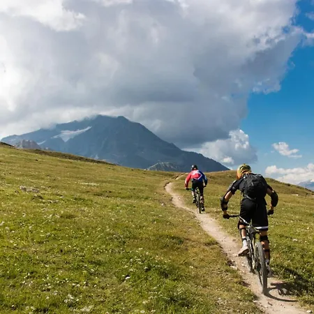 Apartment Ecureuil, Cocooning 5 Minutes Des Telecabines